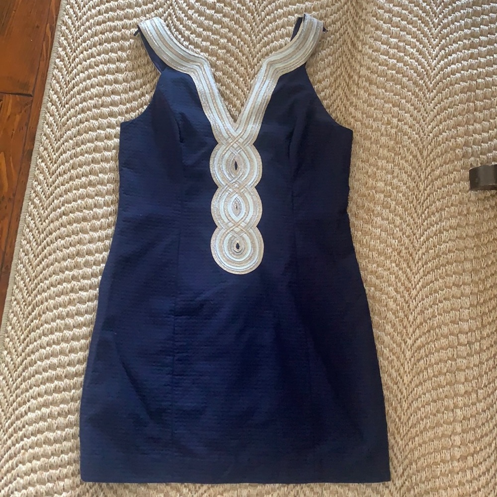 Lilly pulitzer vali shift navy size 8 worn once